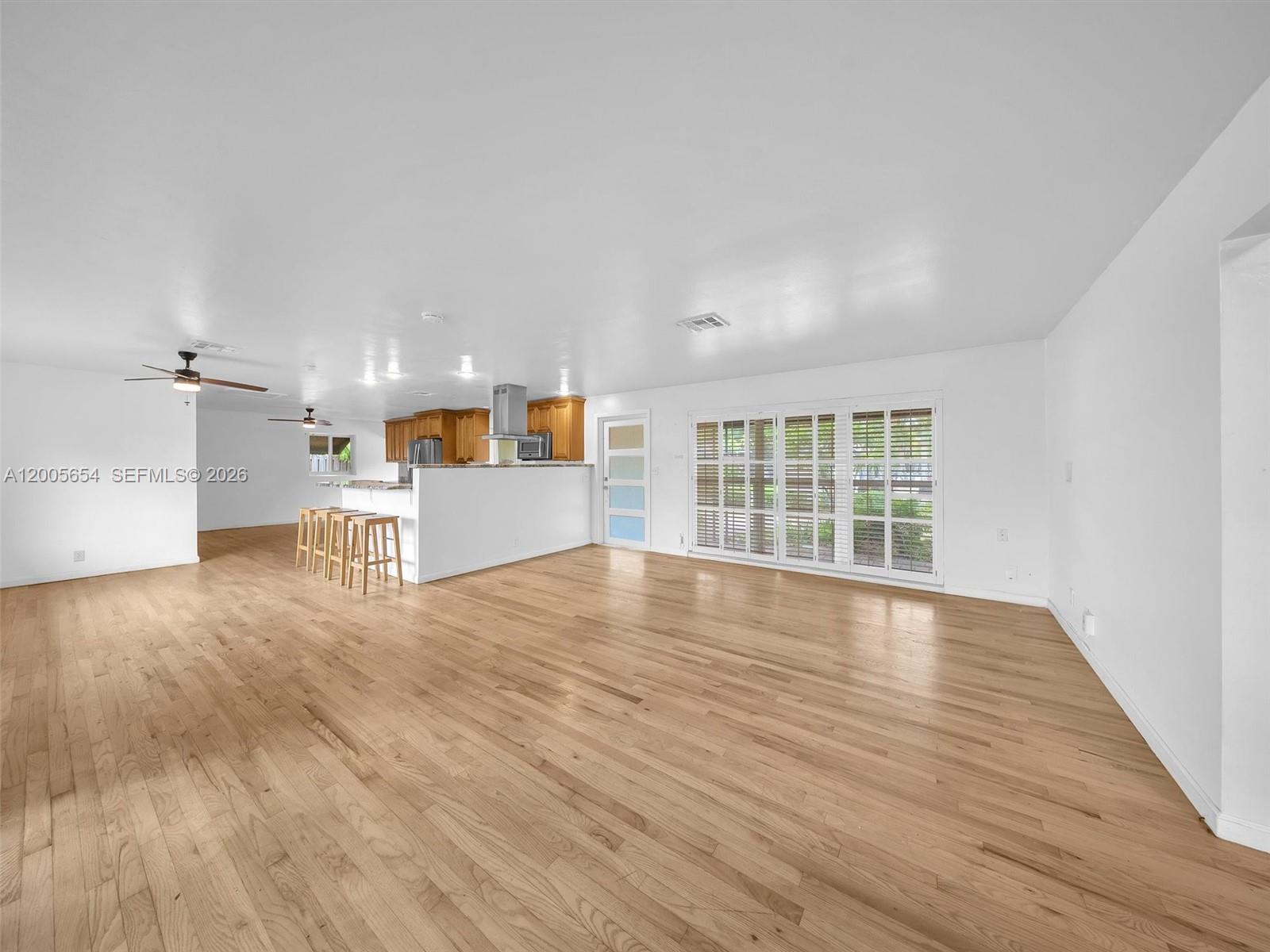 4401 NE 15th Ter