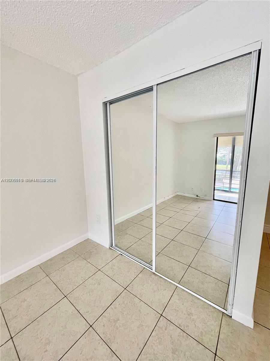 2320 S Cypress Bend Dr # 204