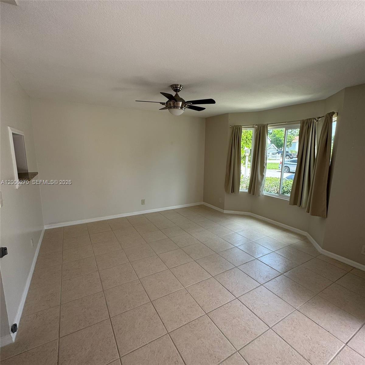 5836 Rambler Rose Way
