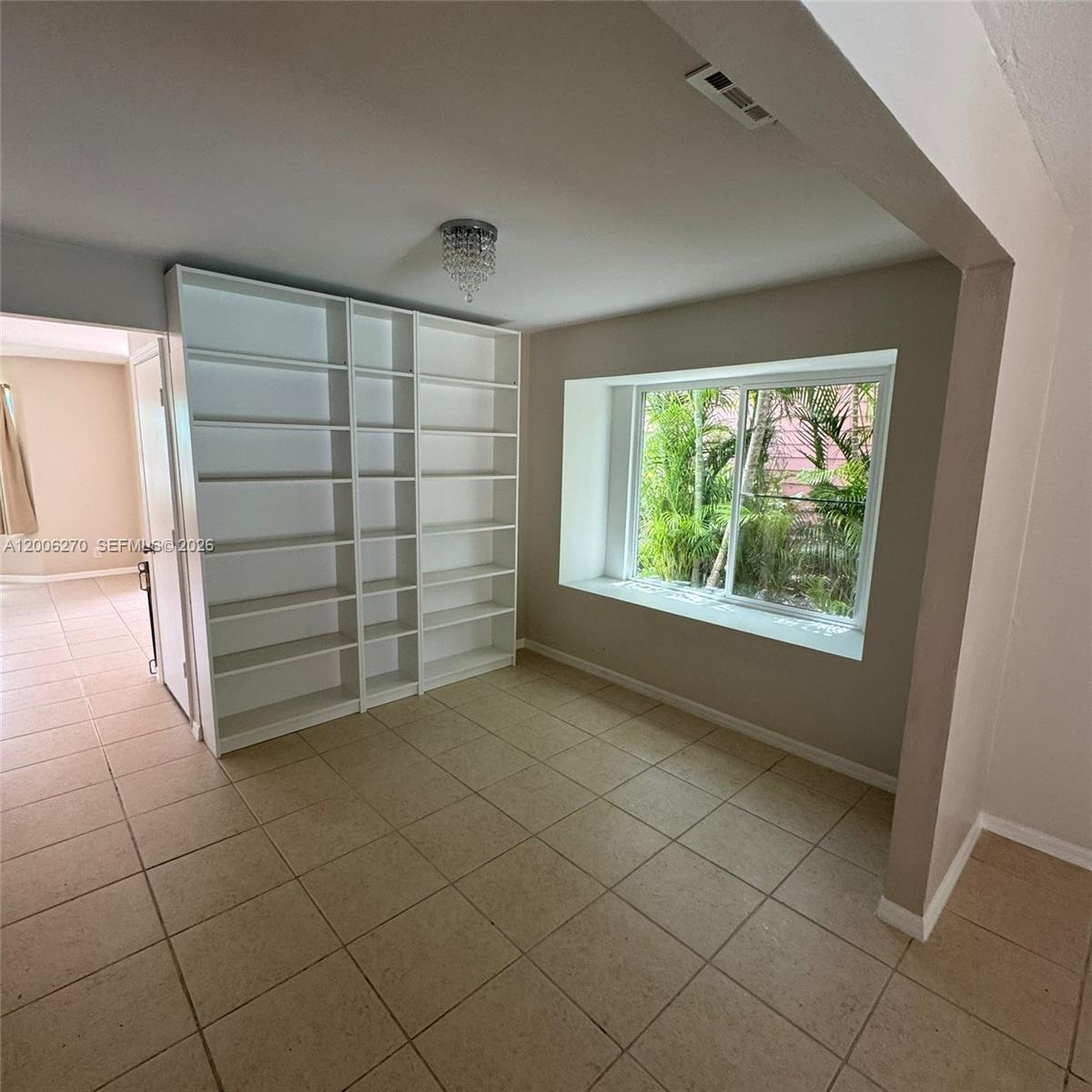5836 Rambler Rose Way