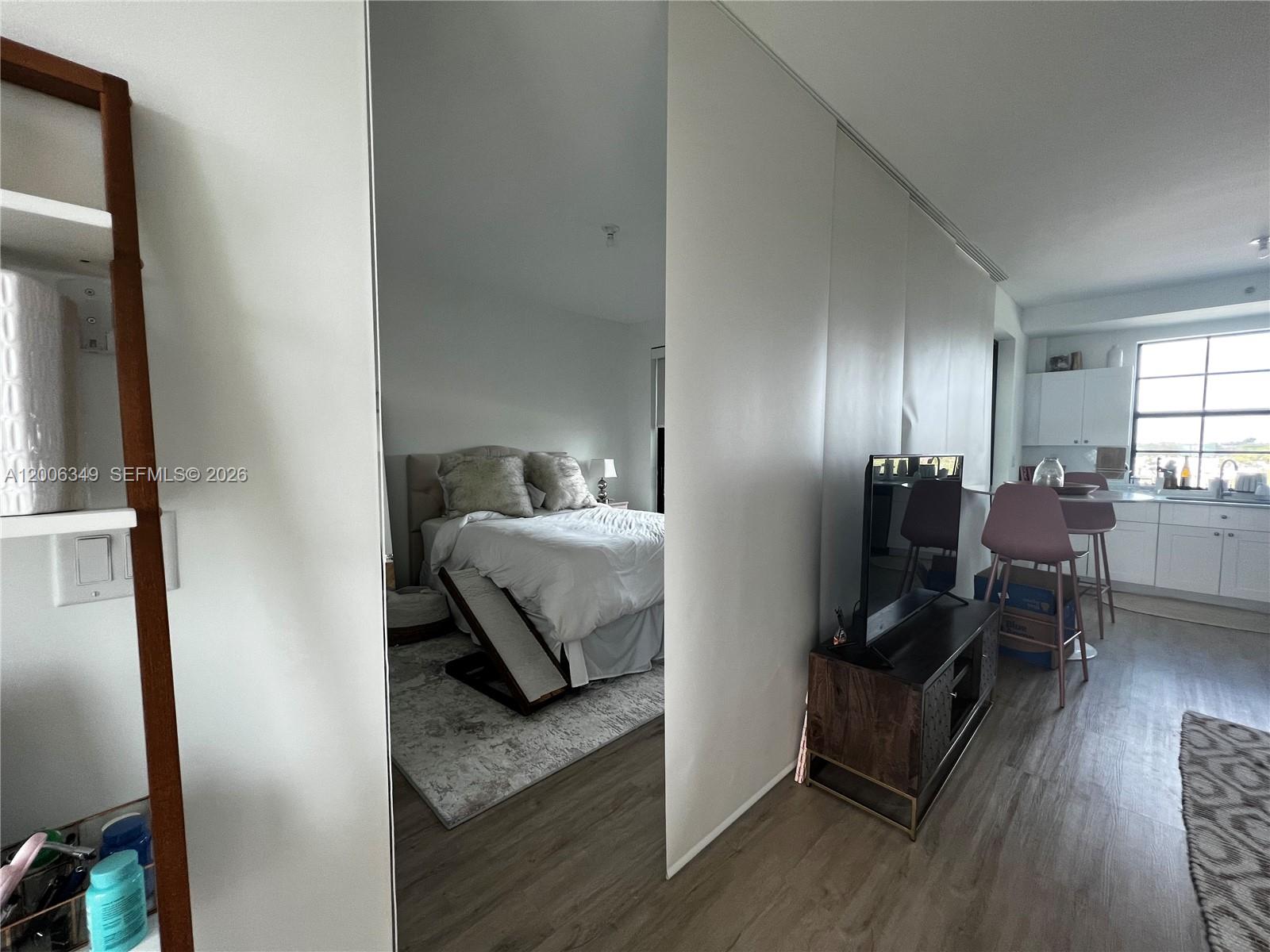 4100 Davie Rd Unit: 417