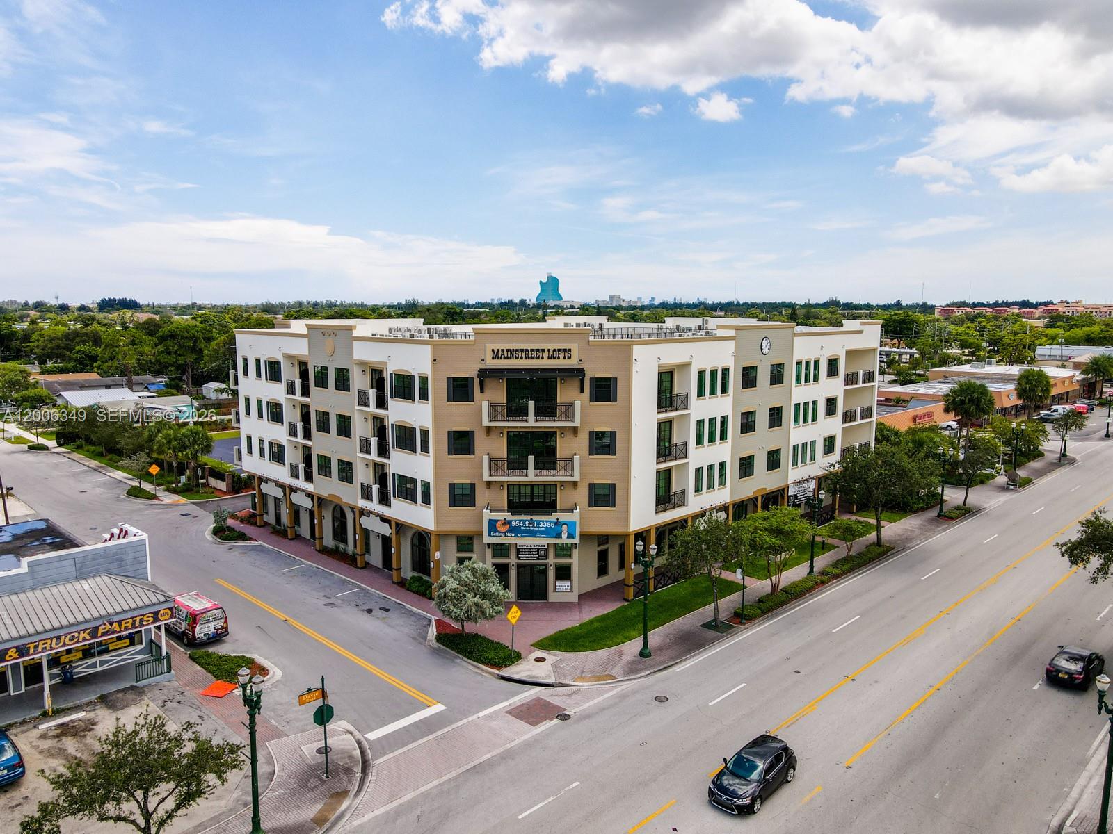 4100 Davie Rd Unit: 417