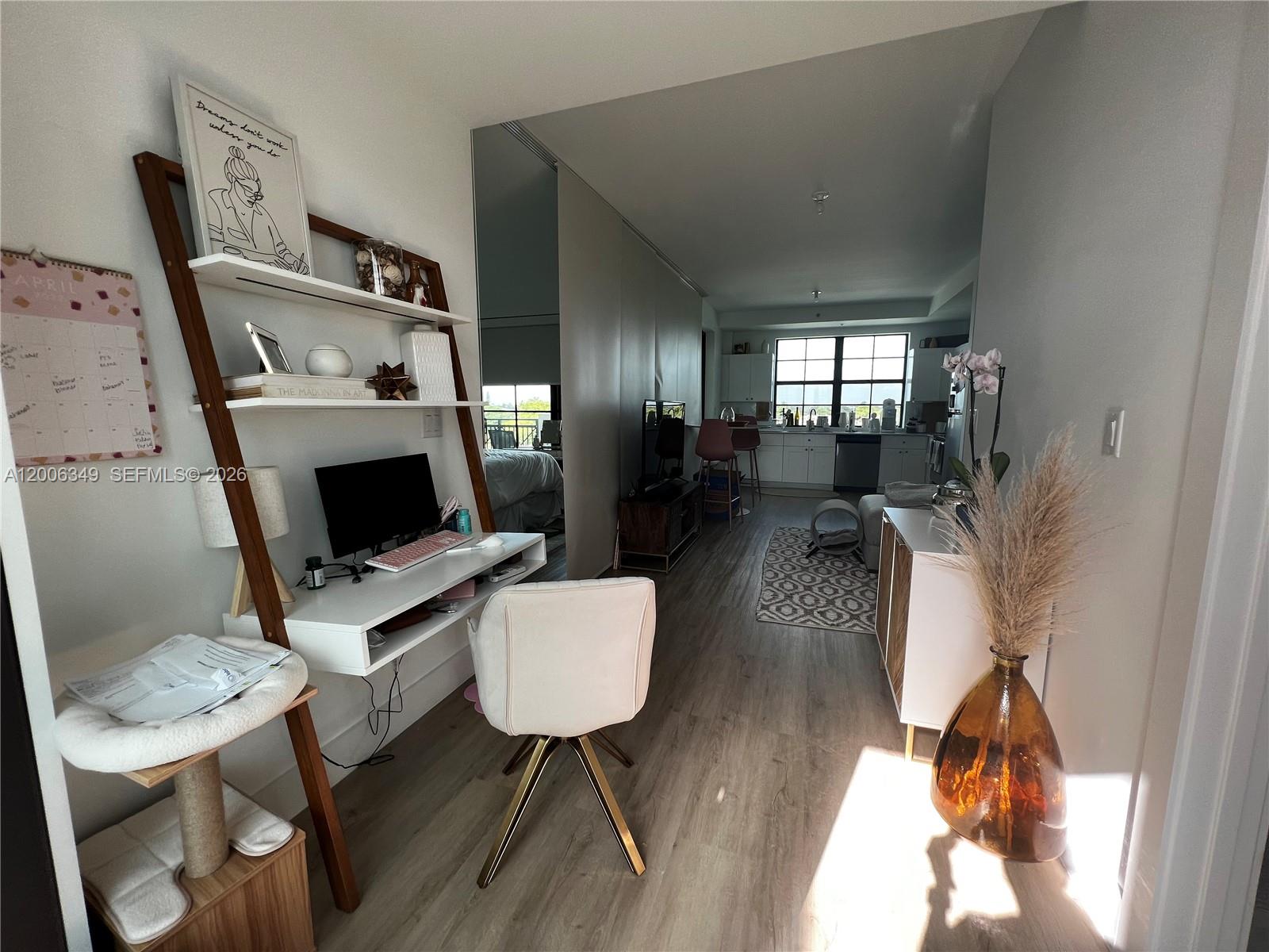4100 Davie Rd Unit: 417