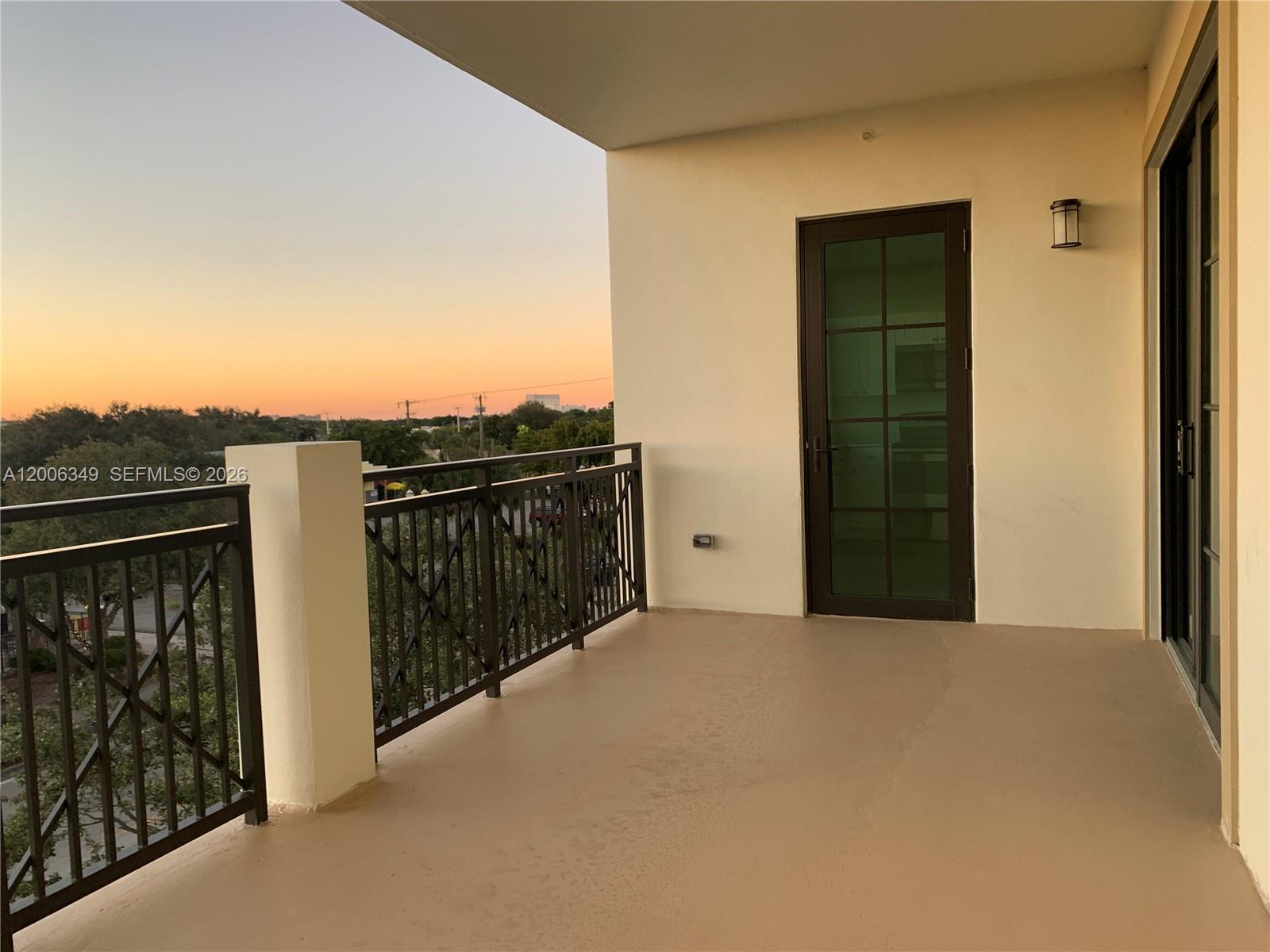 4100 Davie Rd Unit: 417