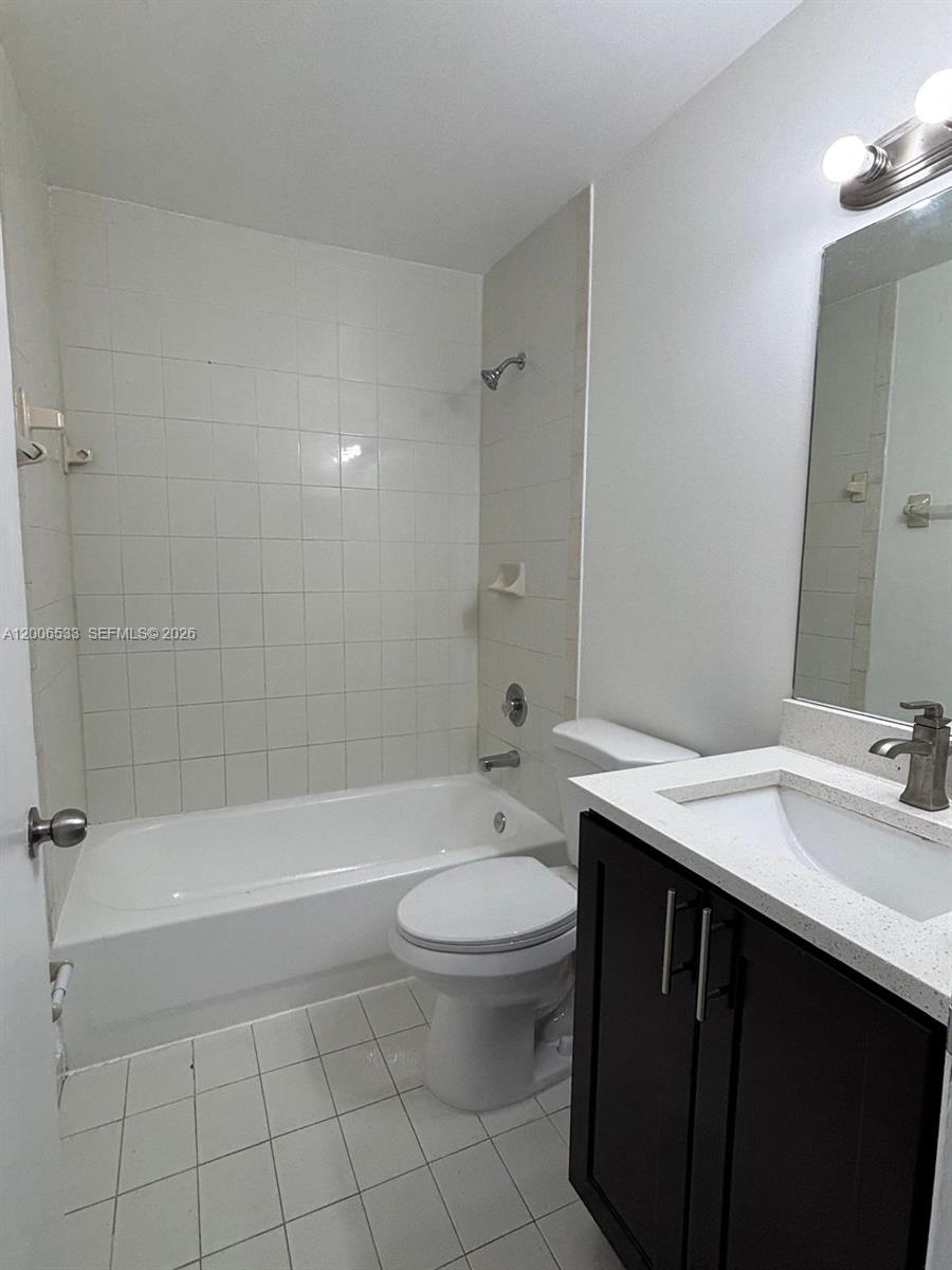 6891 W 36th Ave # 201