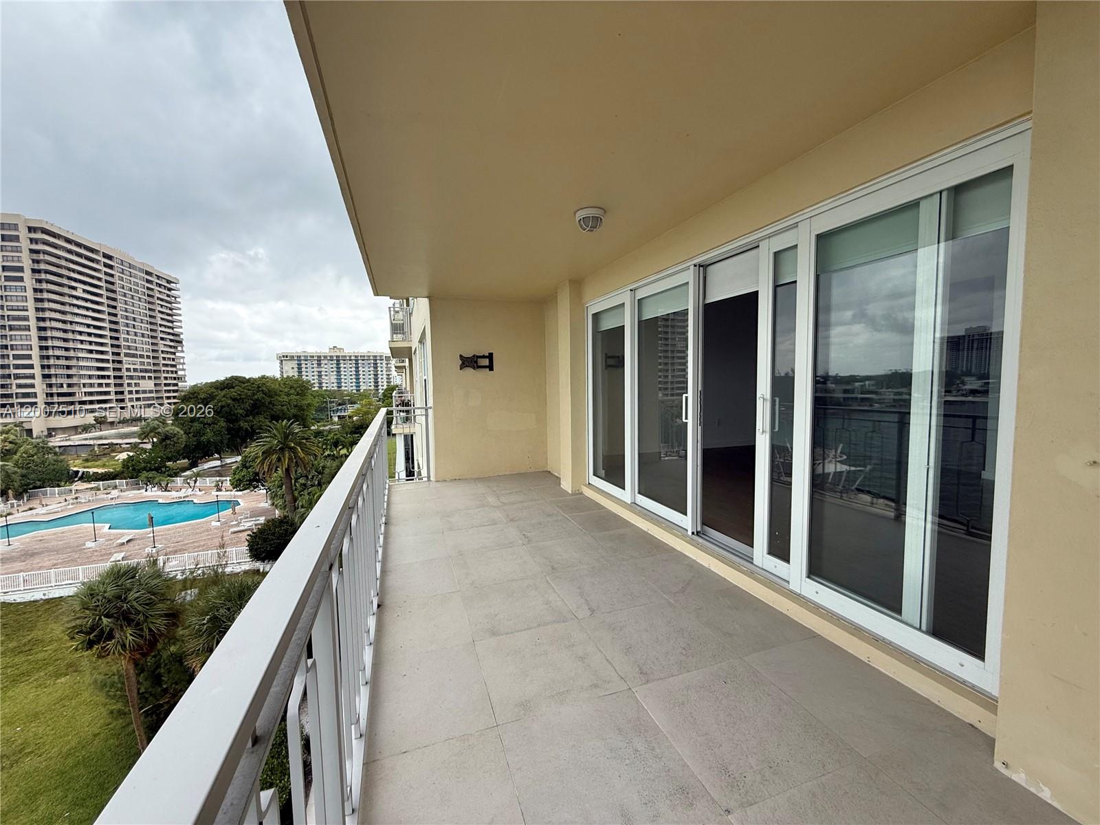 11111 Biscayne Blvd # 6C