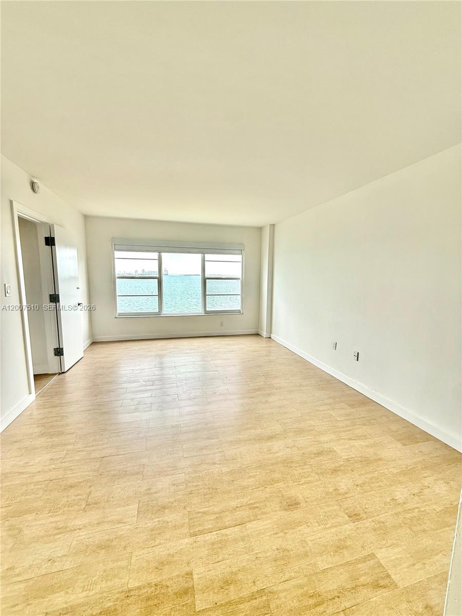 11111 Biscayne Blvd # 6C