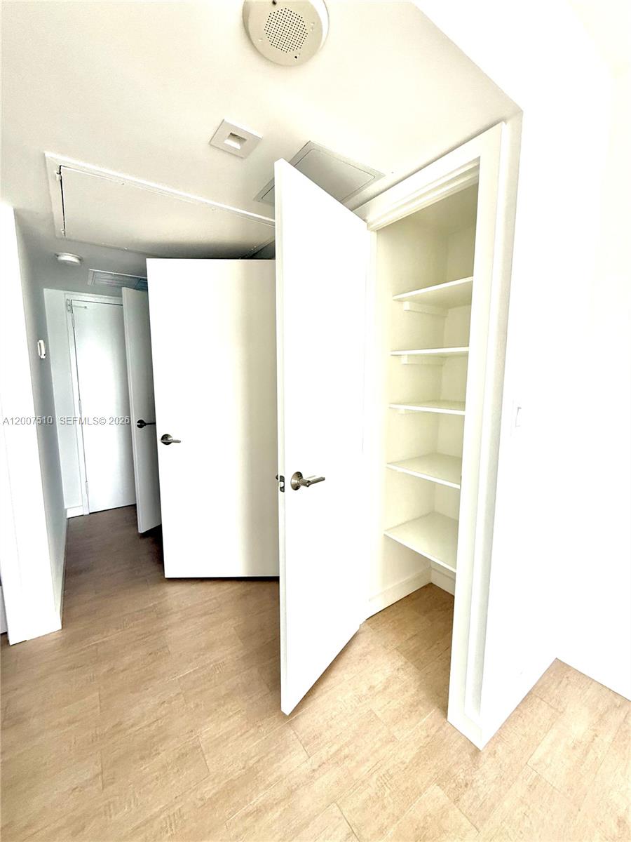 11111 Biscayne Blvd # 6C
