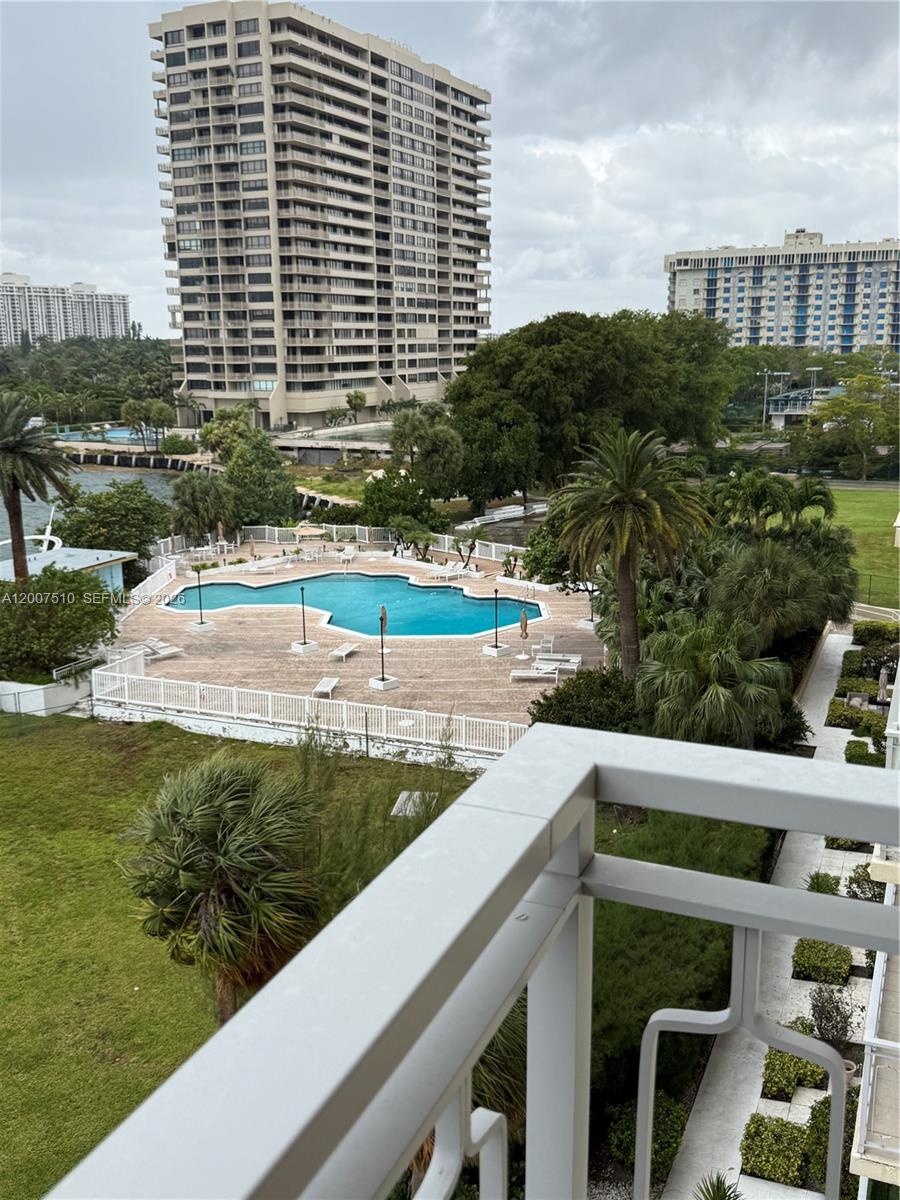 11111 Biscayne Blvd # 6C