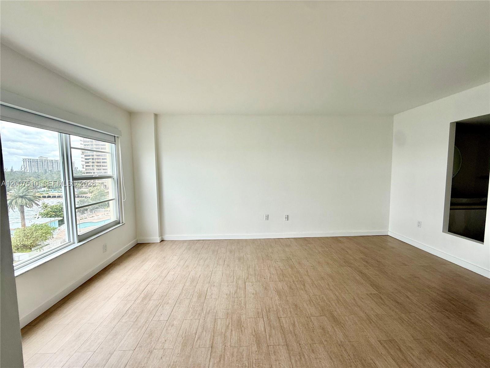 11111 Biscayne Blvd # 6C