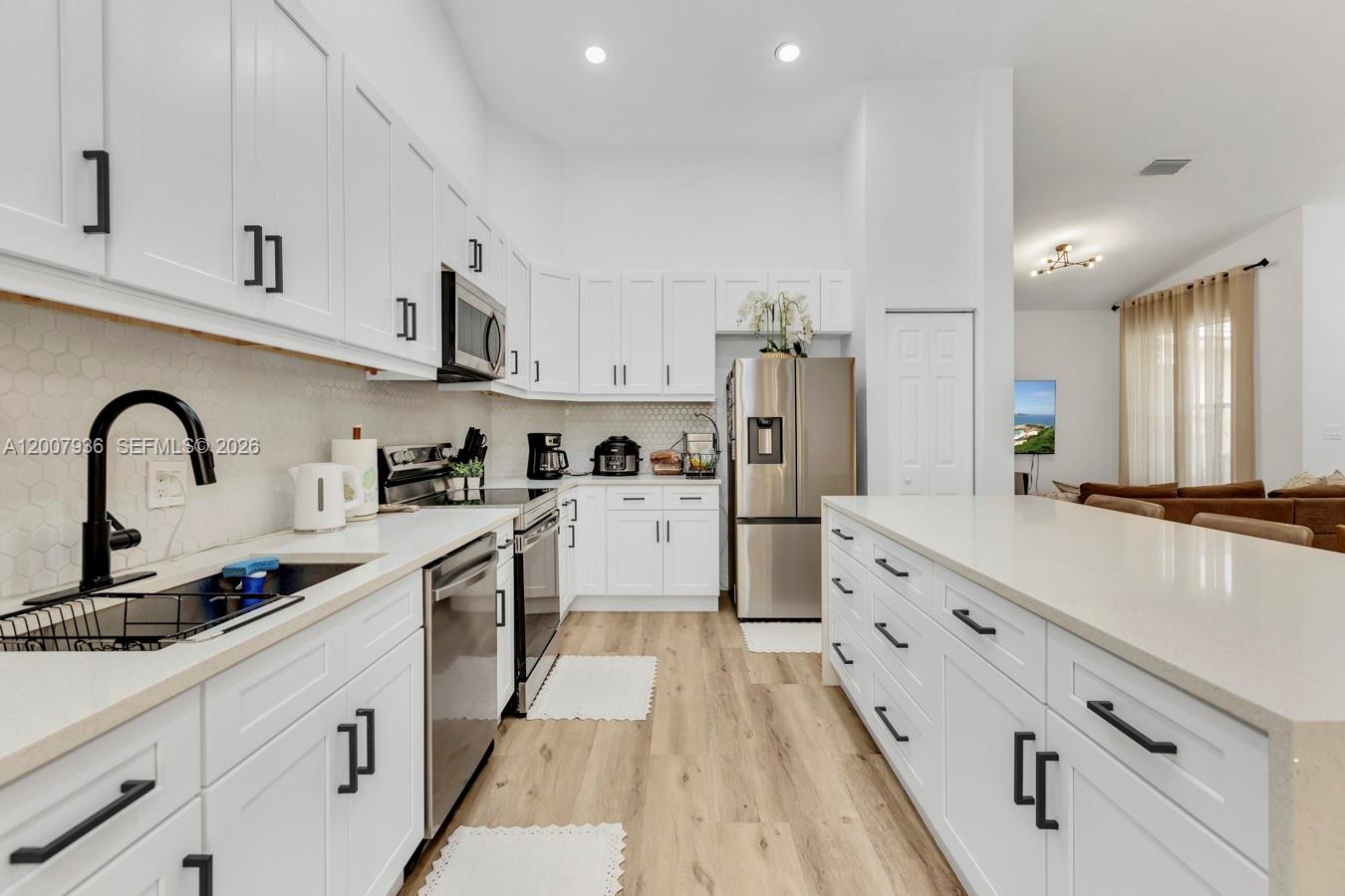 12159 NW 59th St
