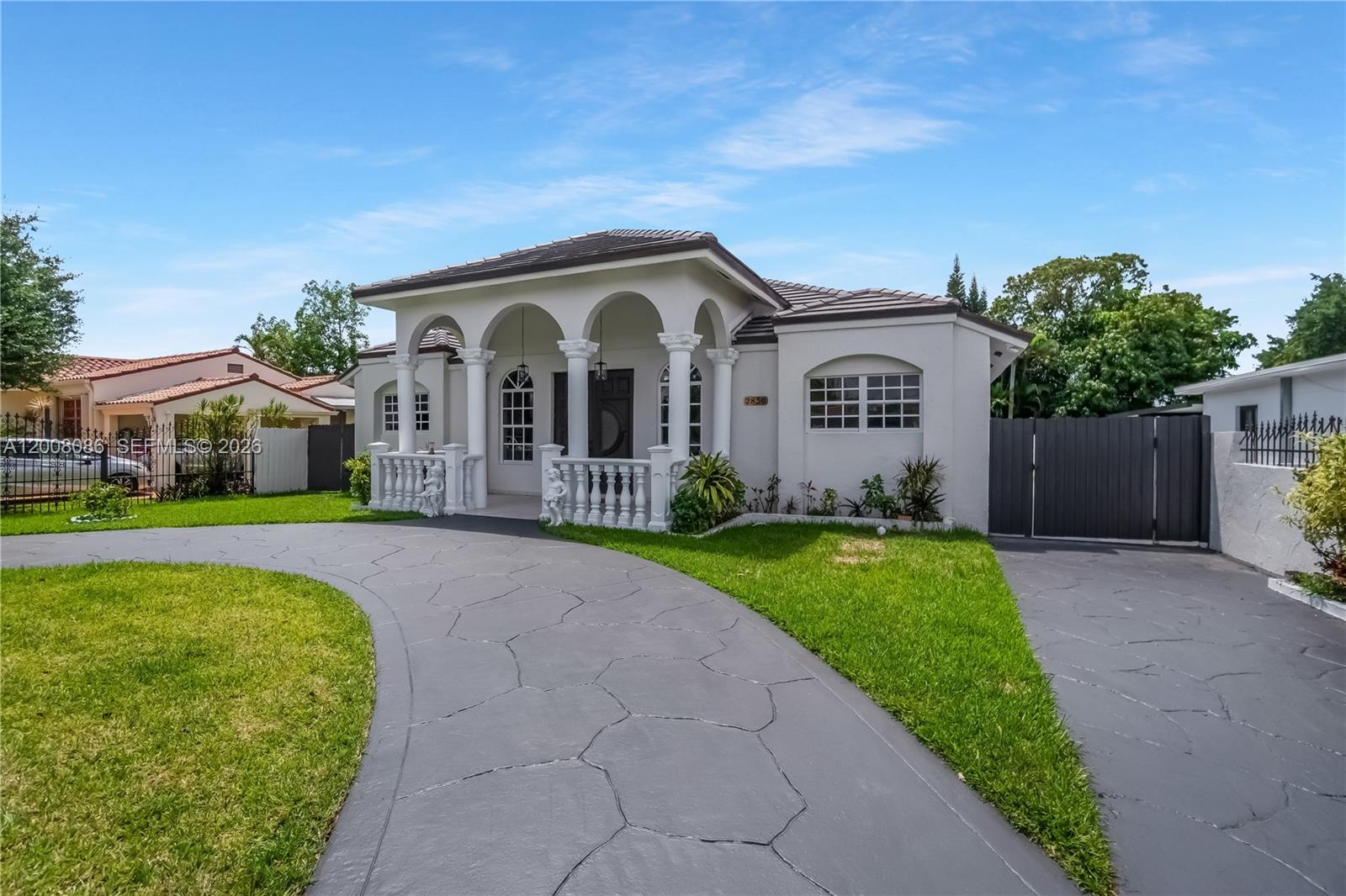 2850 NW 5th St