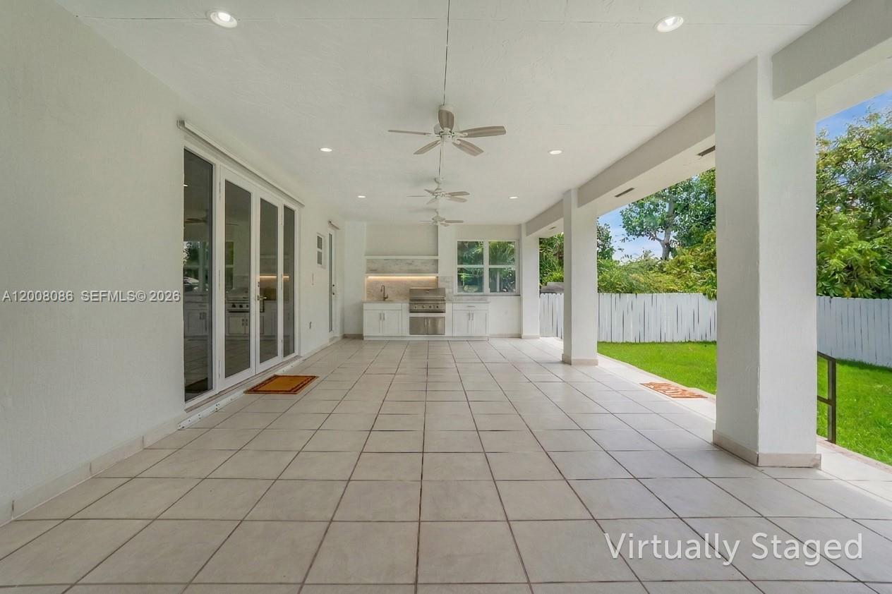 2850 NW 5th St