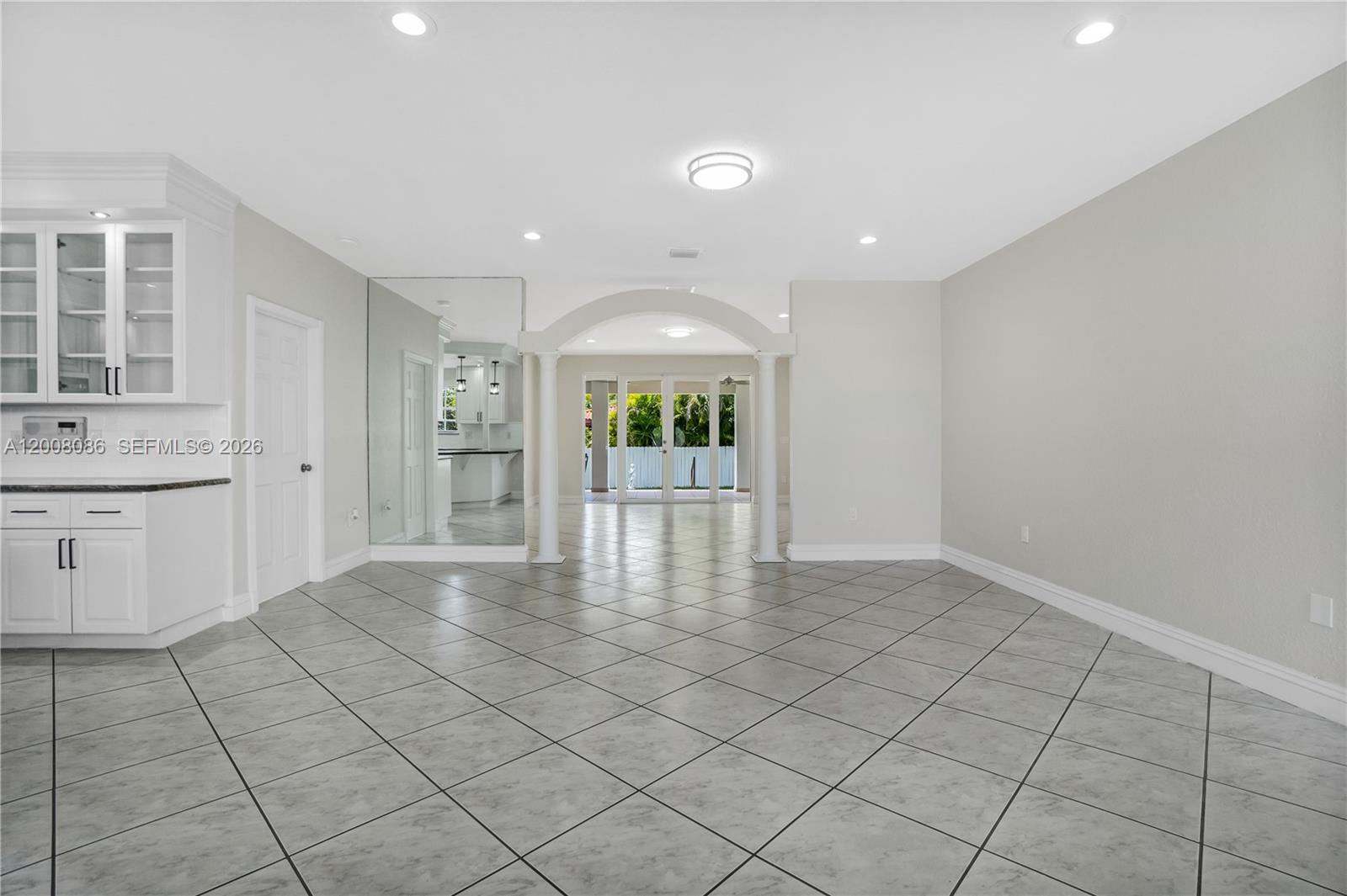 2850 NW 5th St