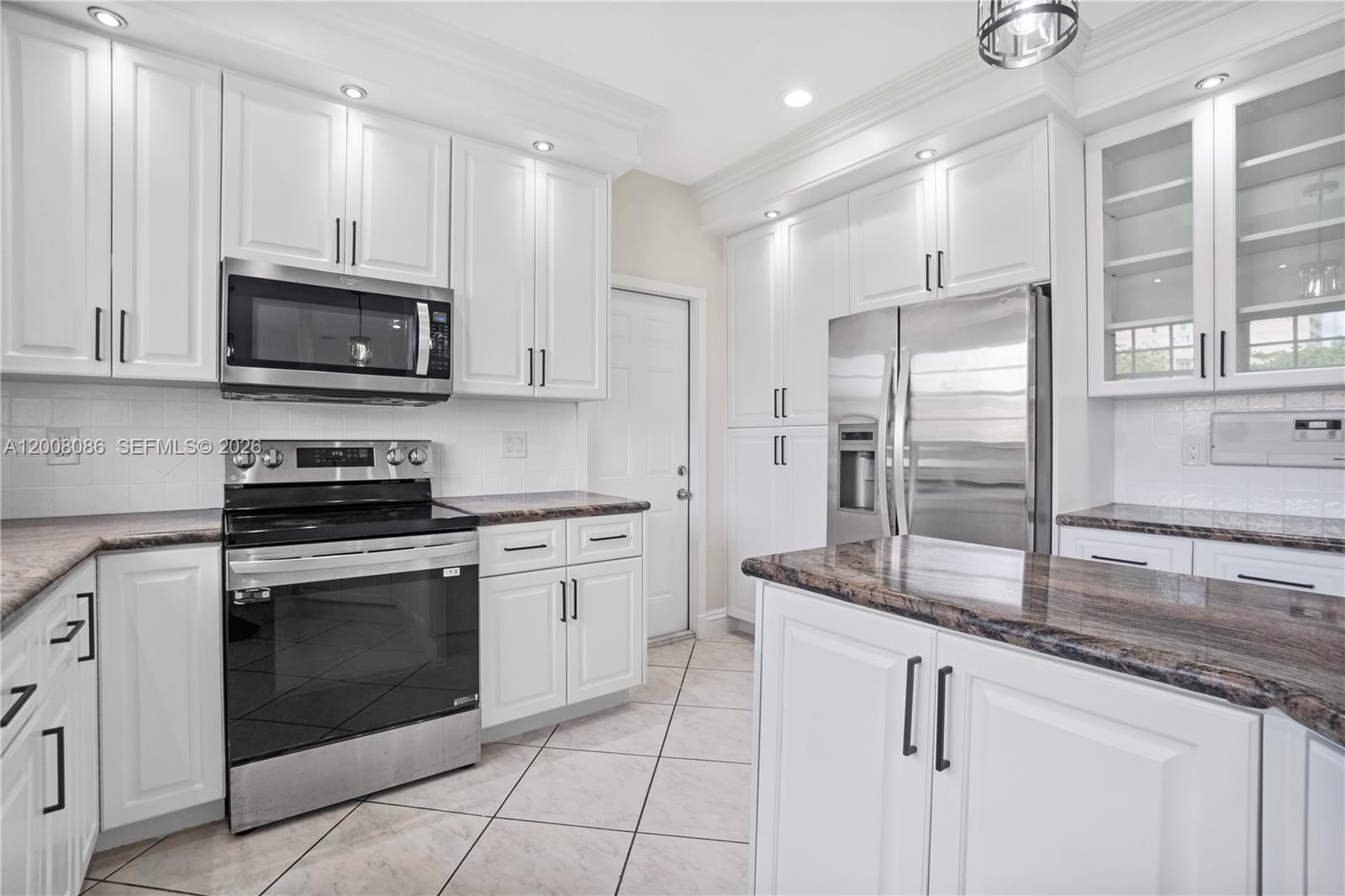 2850 NW 5th St