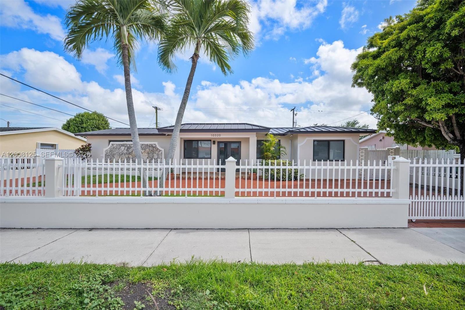 10320 SW 38th Ter
