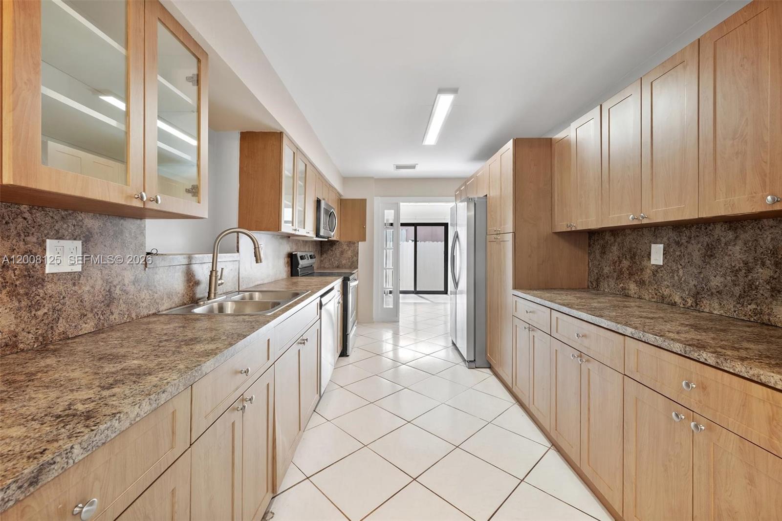 10320 SW 38th Ter