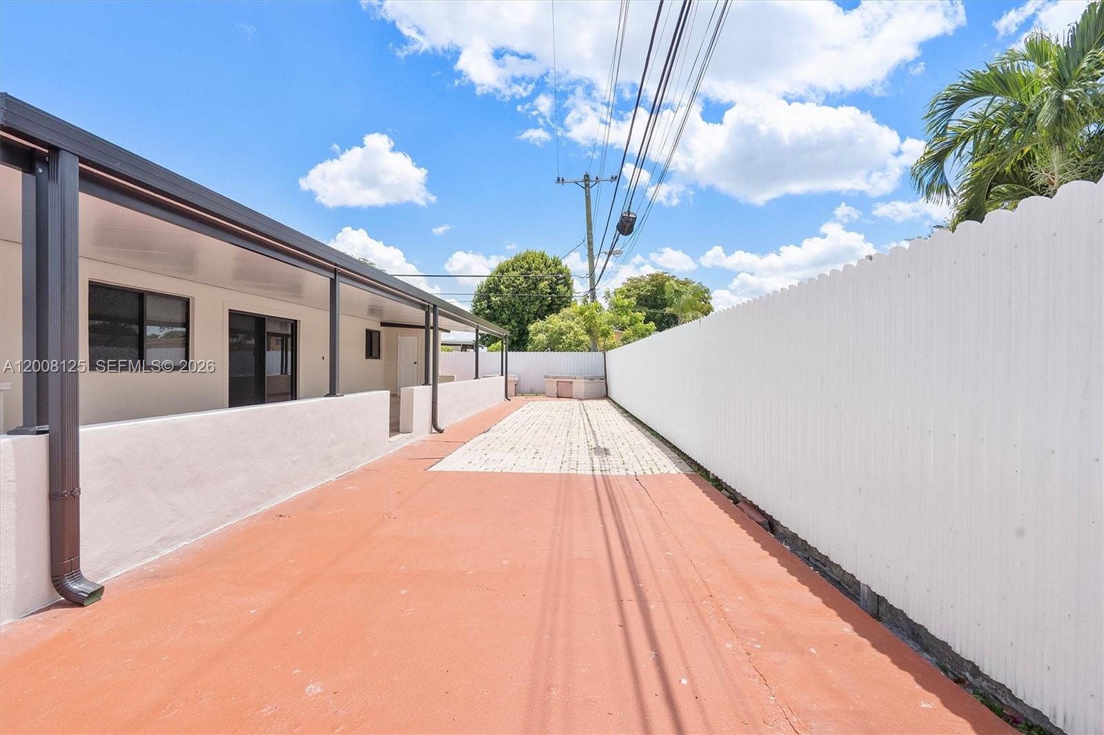 10320 SW 38th Ter