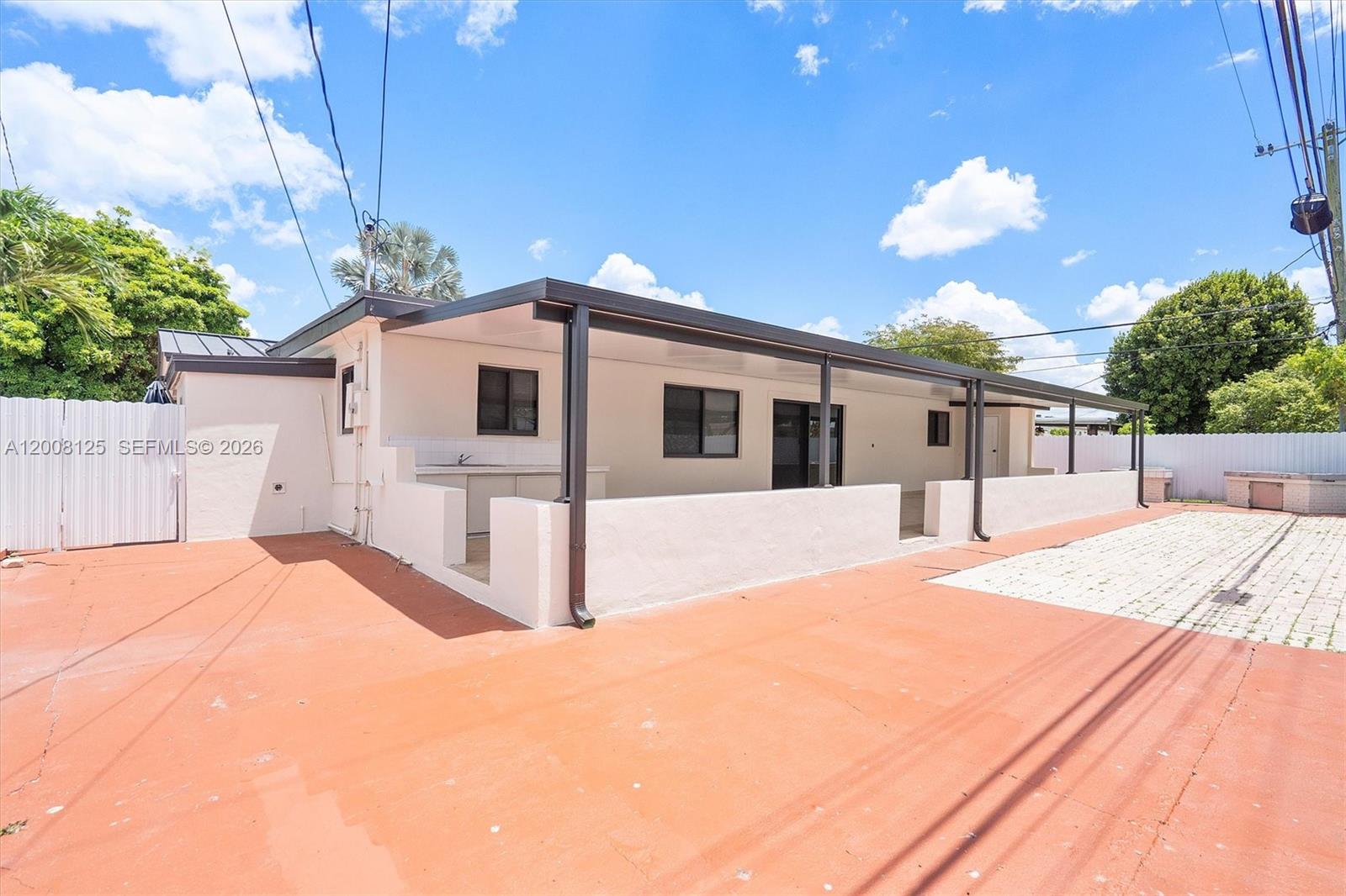 10320 SW 38th Ter