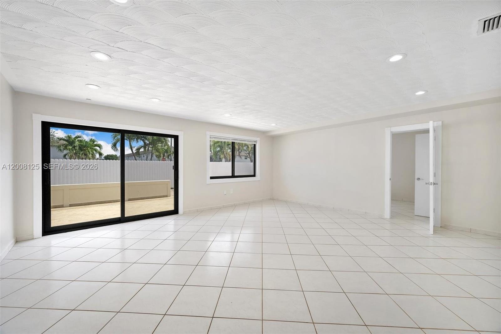 10320 SW 38th Ter