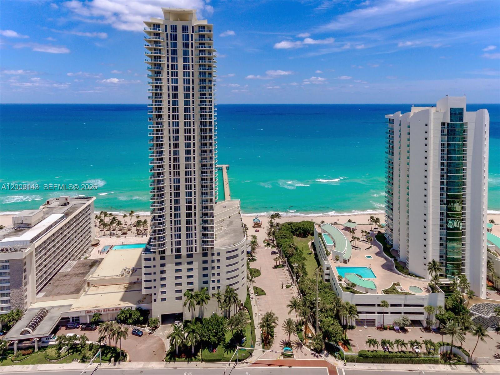 16699 Collins Ave # 3802