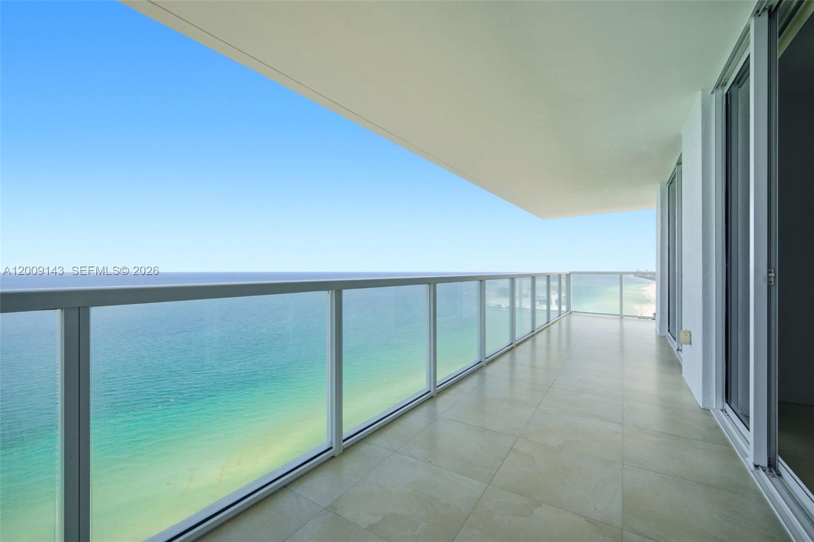 16699 Collins Ave # 3802