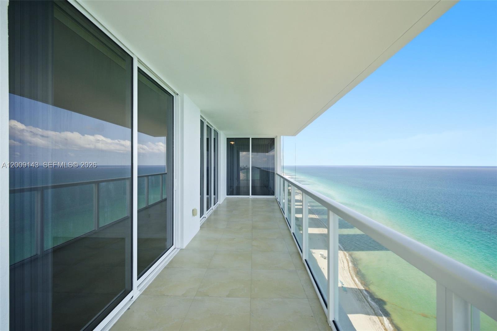 16699 Collins Ave # 3802