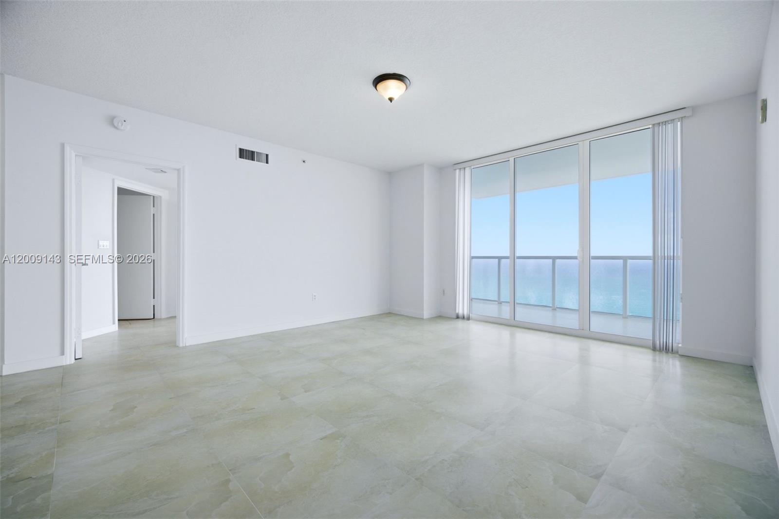 16699 Collins Ave # 3802