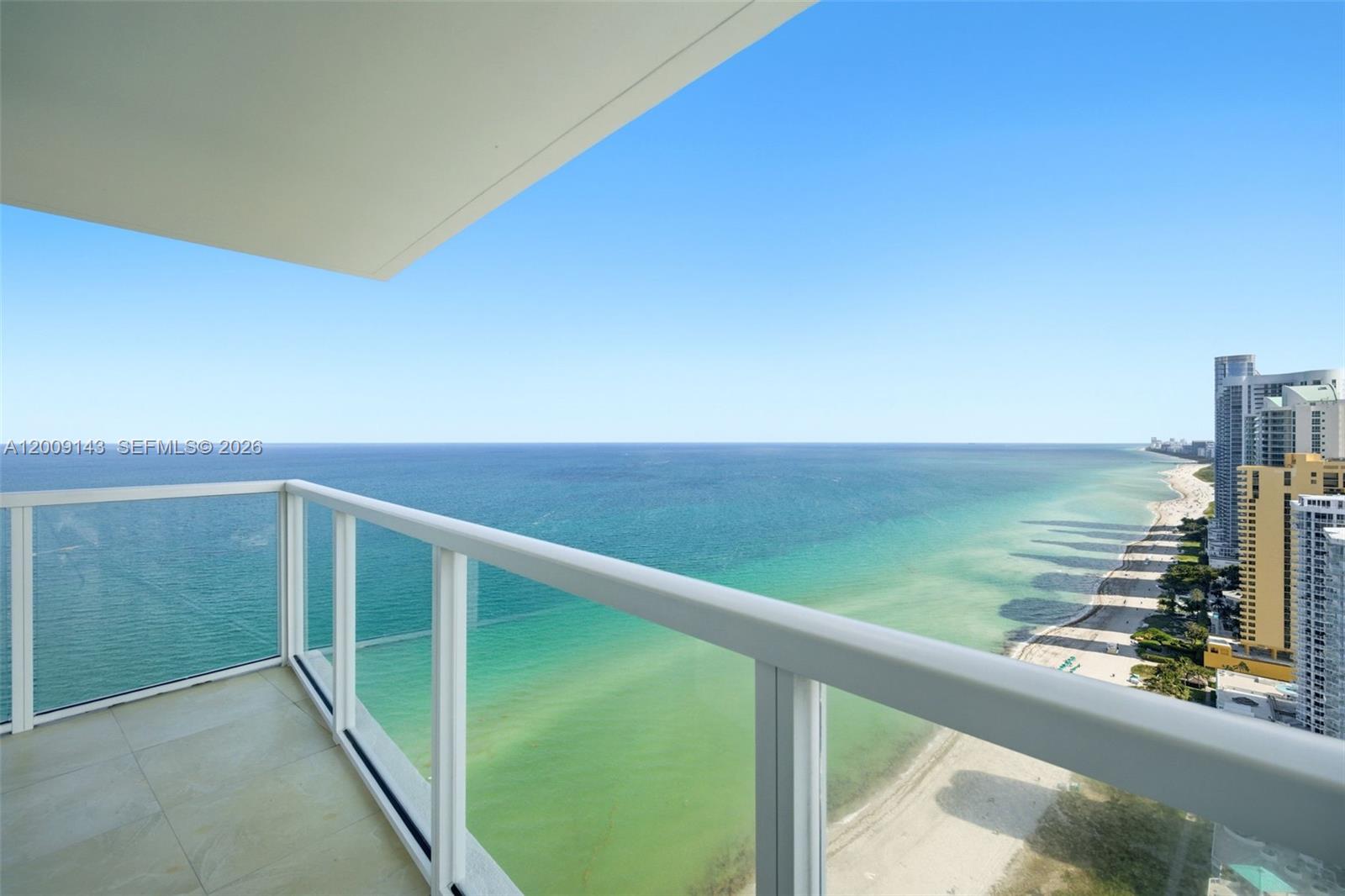 16699 Collins Ave # 3802