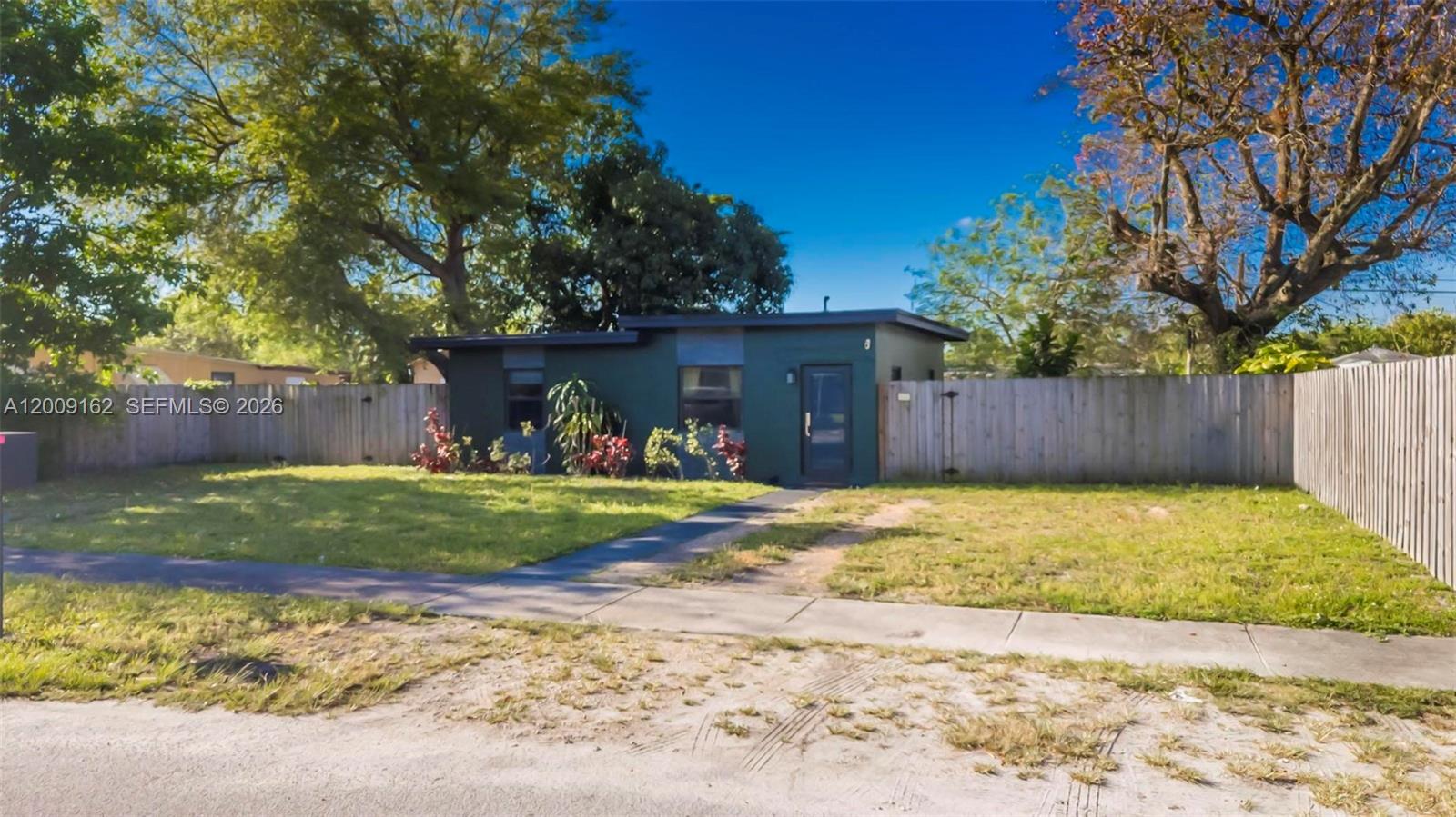 1030 NW 141st St