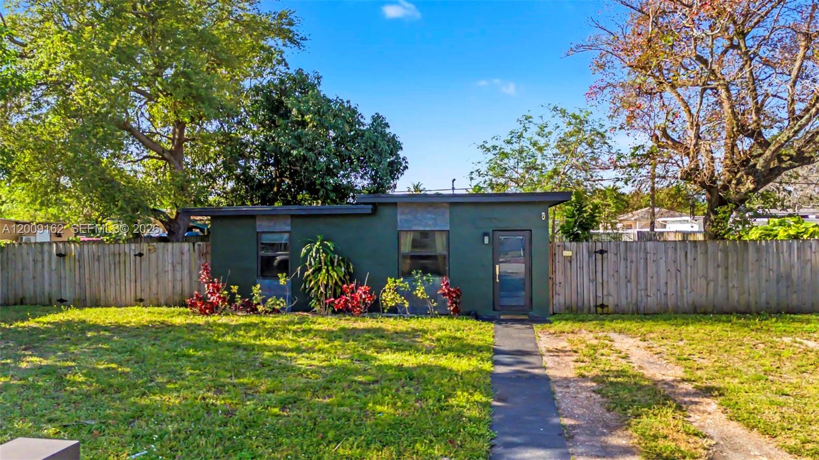 1030 NW 141st St