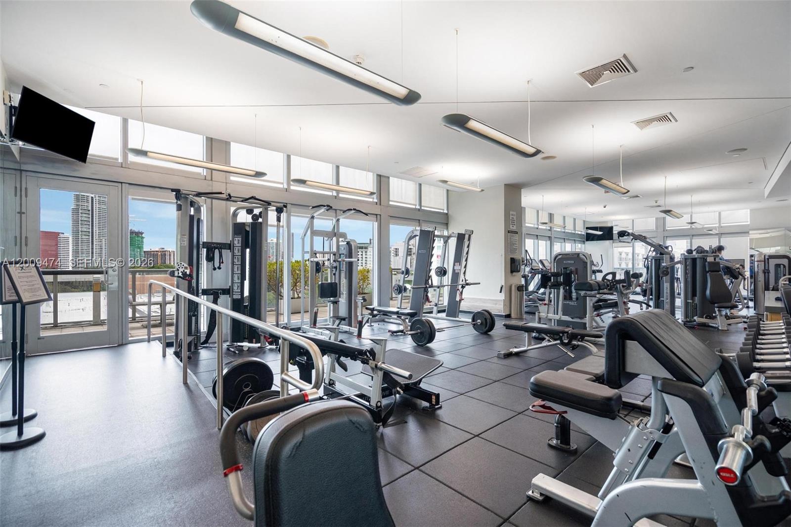 79 SW 12th St Unit: 2908-S