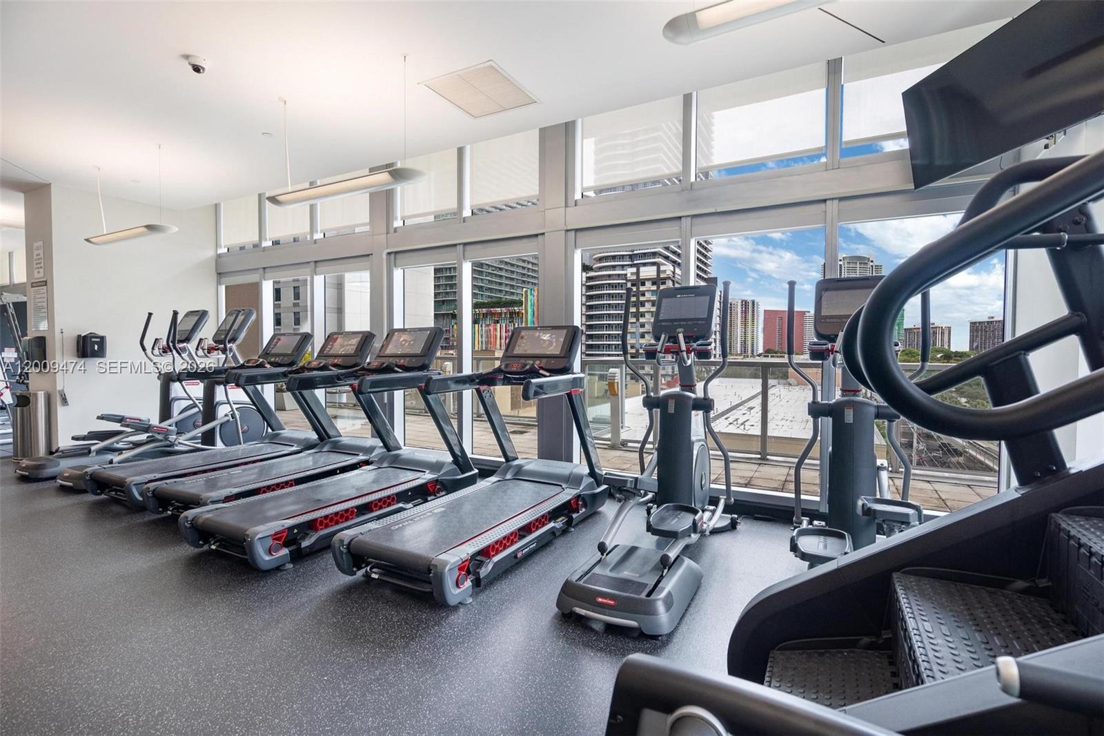 79 SW 12th St Unit: 2908-S