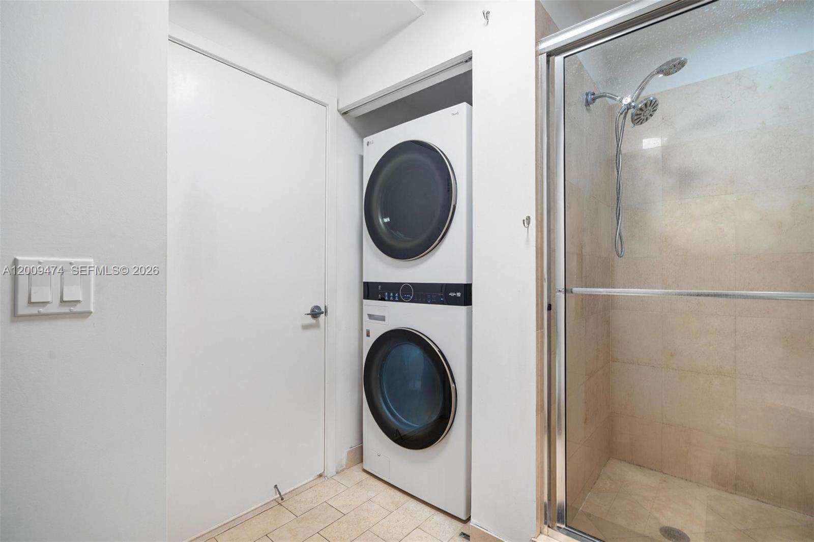 79 SW 12th St Unit: 2908-S