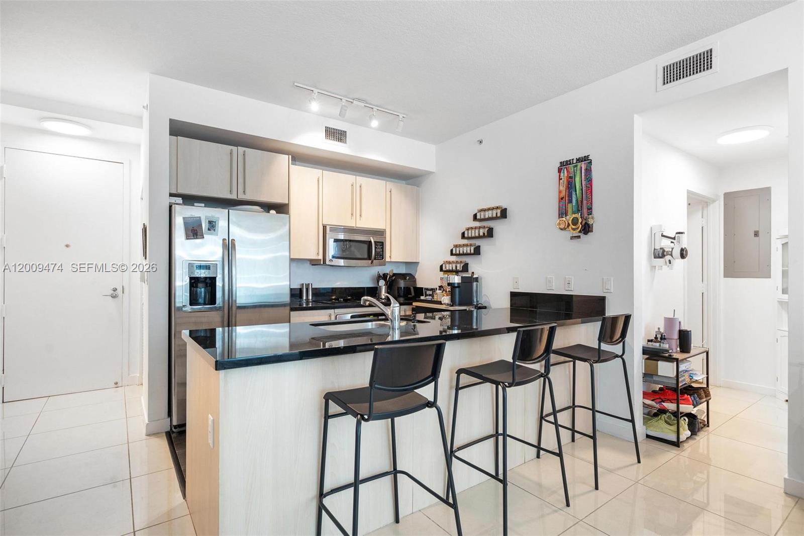 79 SW 12th St Unit: 2908-S