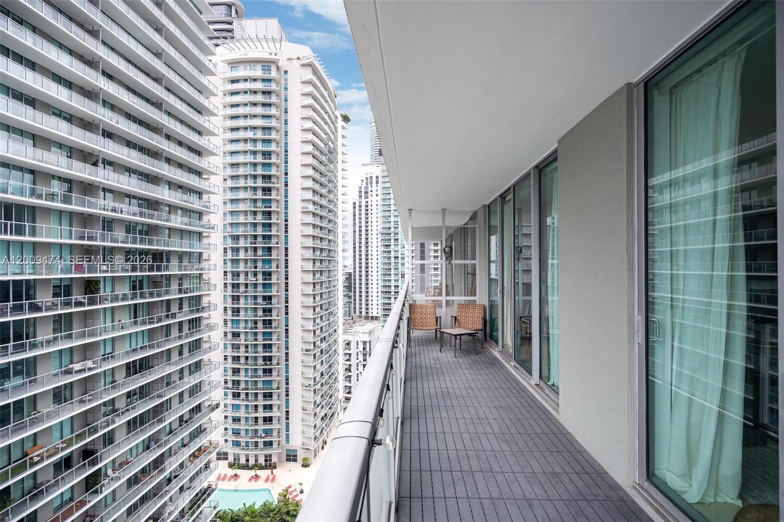 79 SW 12th St Unit: 2908-S