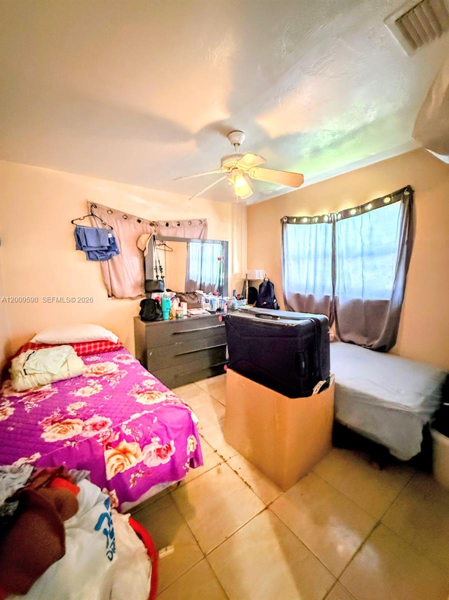 14615 NE 14th Ave