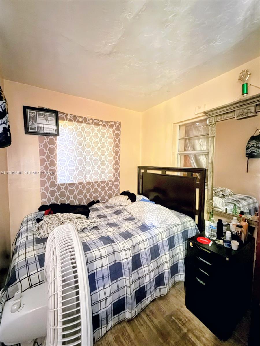 14615 NE 14th Ave