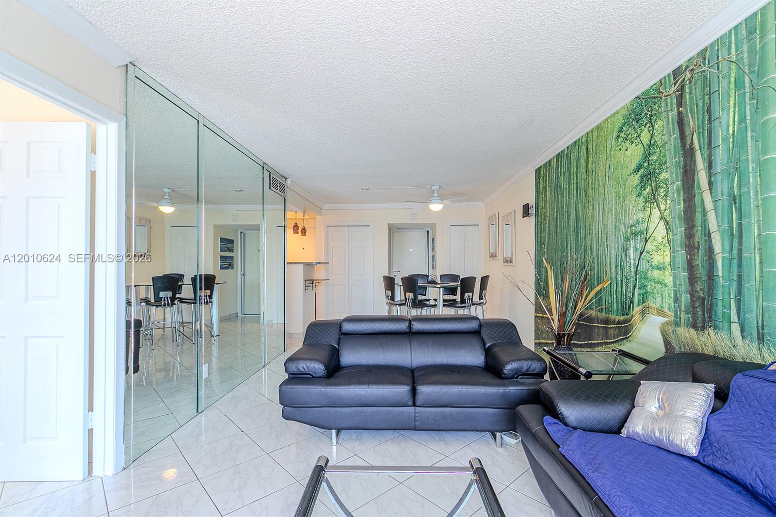 121 Golden Isles Dr # 104