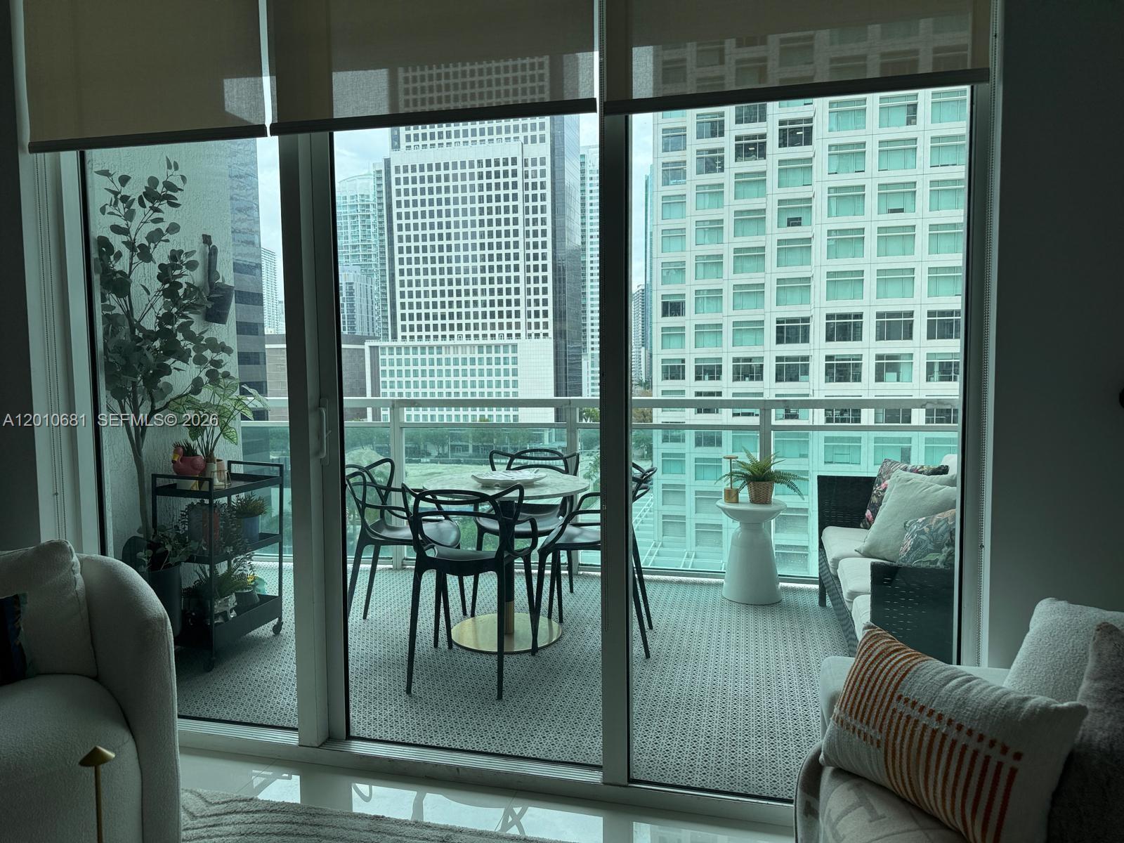 951 Brickell Ave # 1001