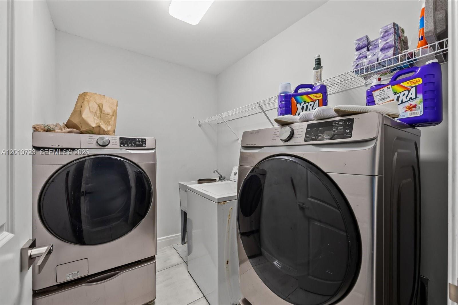 115 SW Glenwood Dr, Port St. Lucie