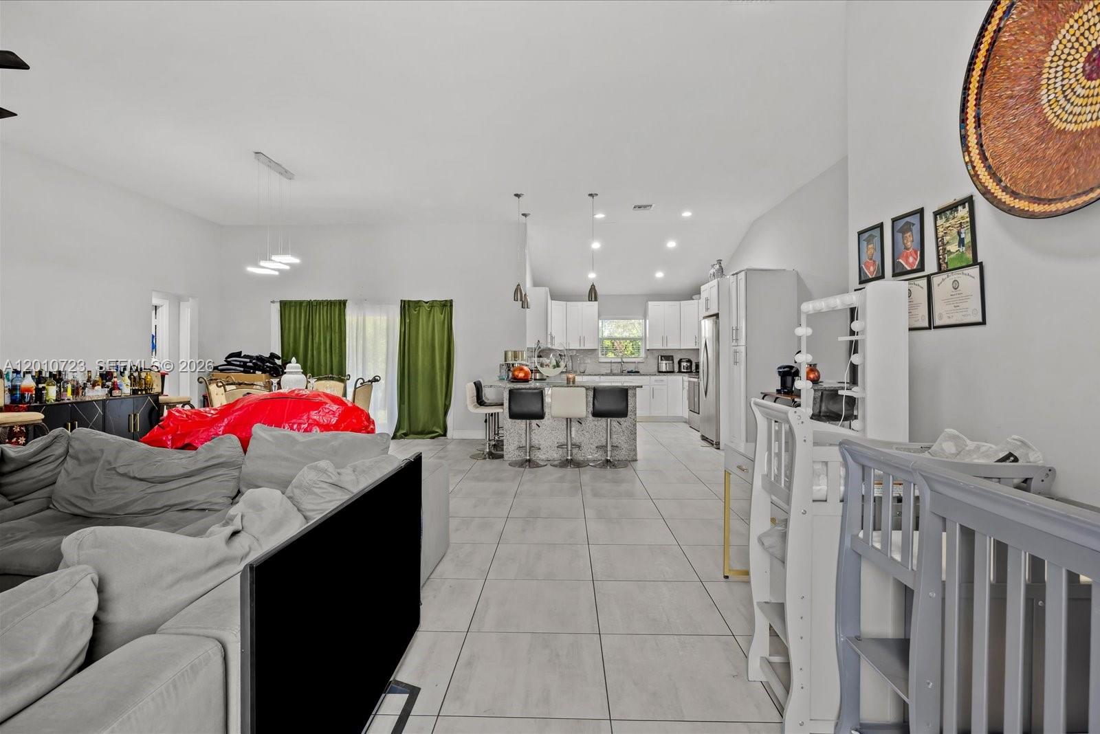 115 SW Glenwood Dr, Port St. Lucie