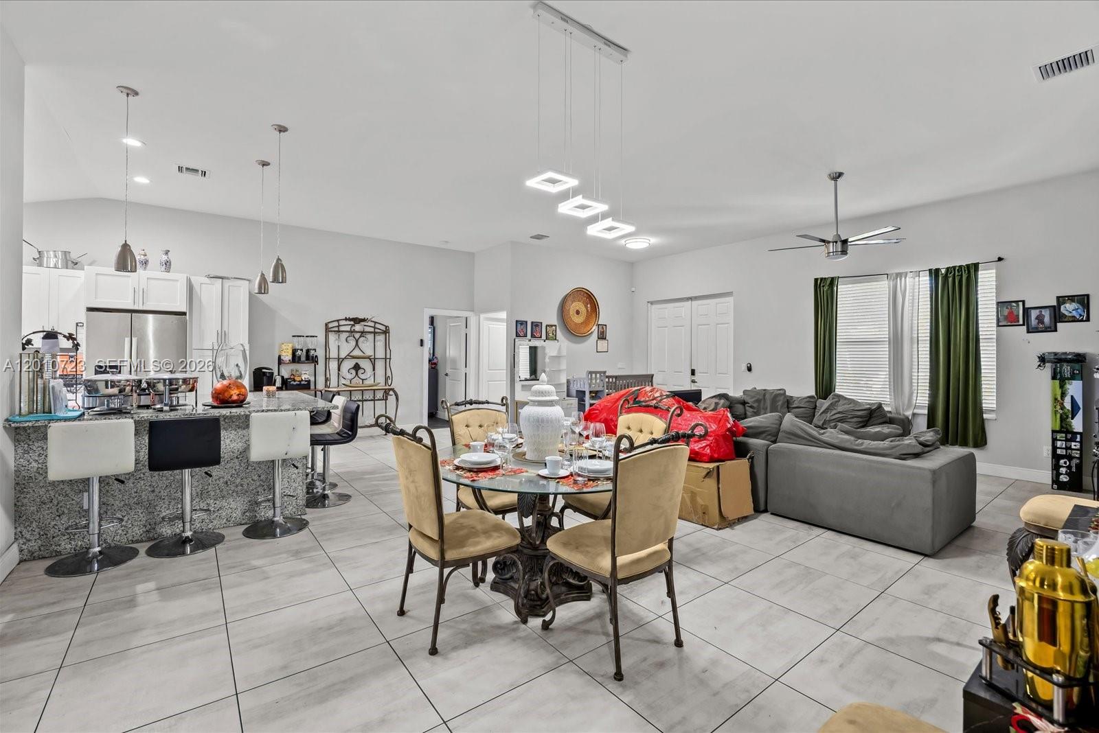 115 SW Glenwood Dr, Port St. Lucie