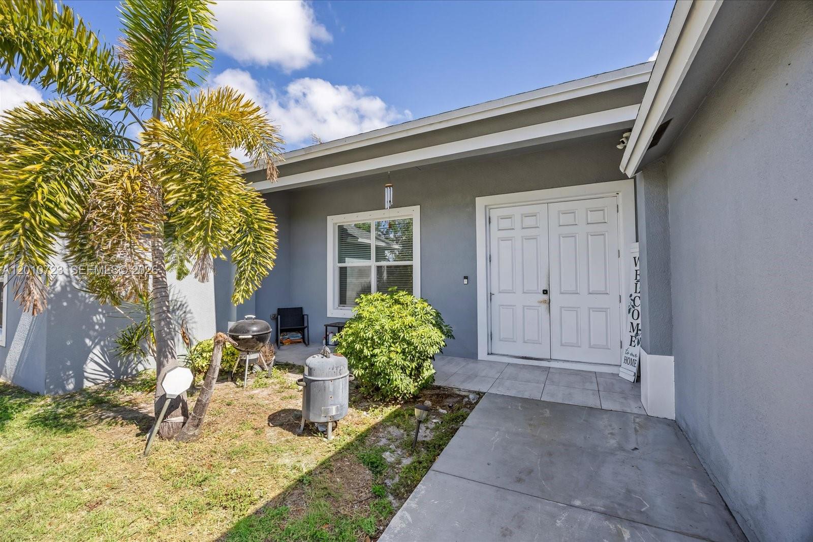 115 SW Glenwood Dr, Port St. Lucie