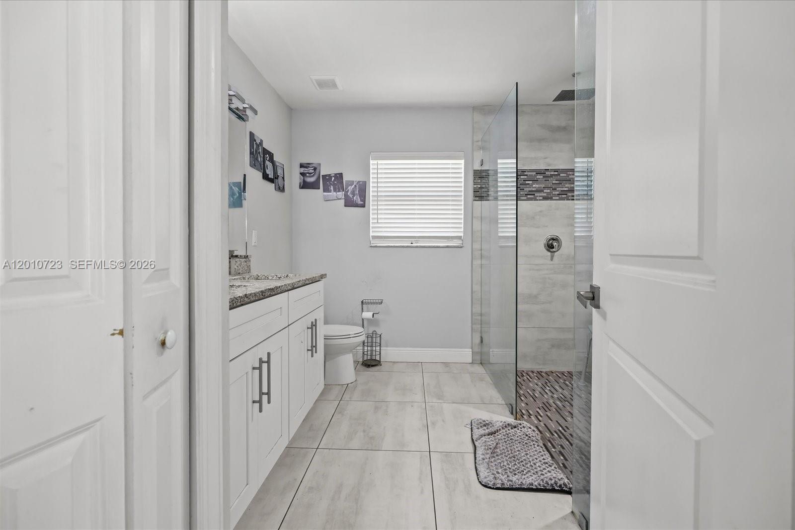 115 SW Glenwood Dr, Port St. Lucie