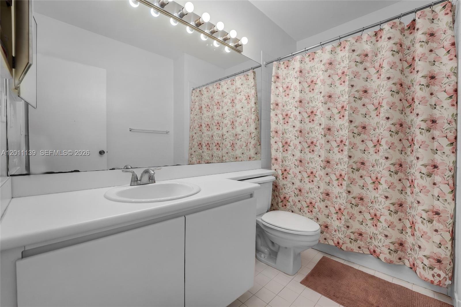 595 Racquet Club Rd # 19 Unit: 74-19