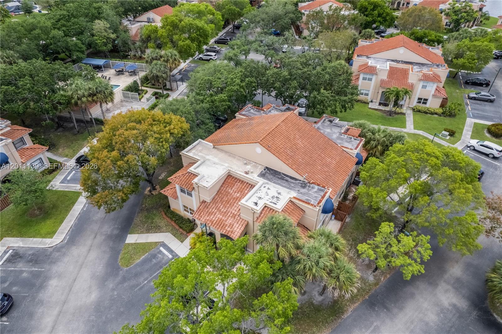595 Racquet Club Rd # 19 Unit: 74-19
