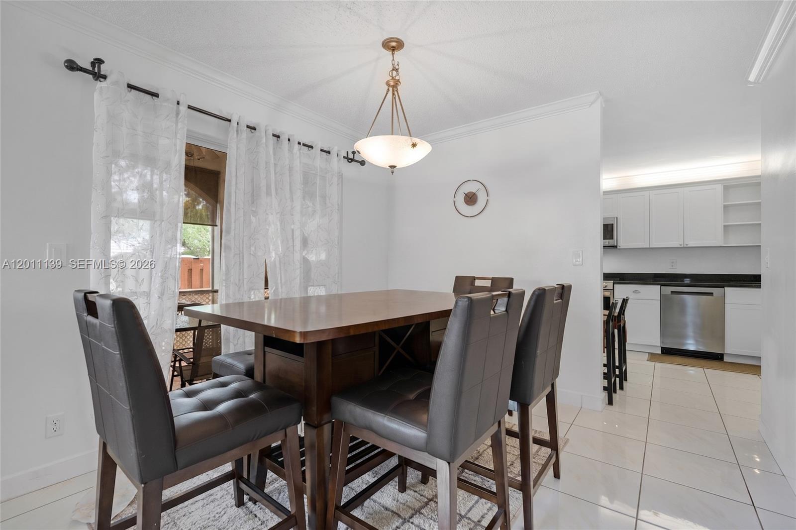 595 Racquet Club Rd # 19 Unit: 74-19