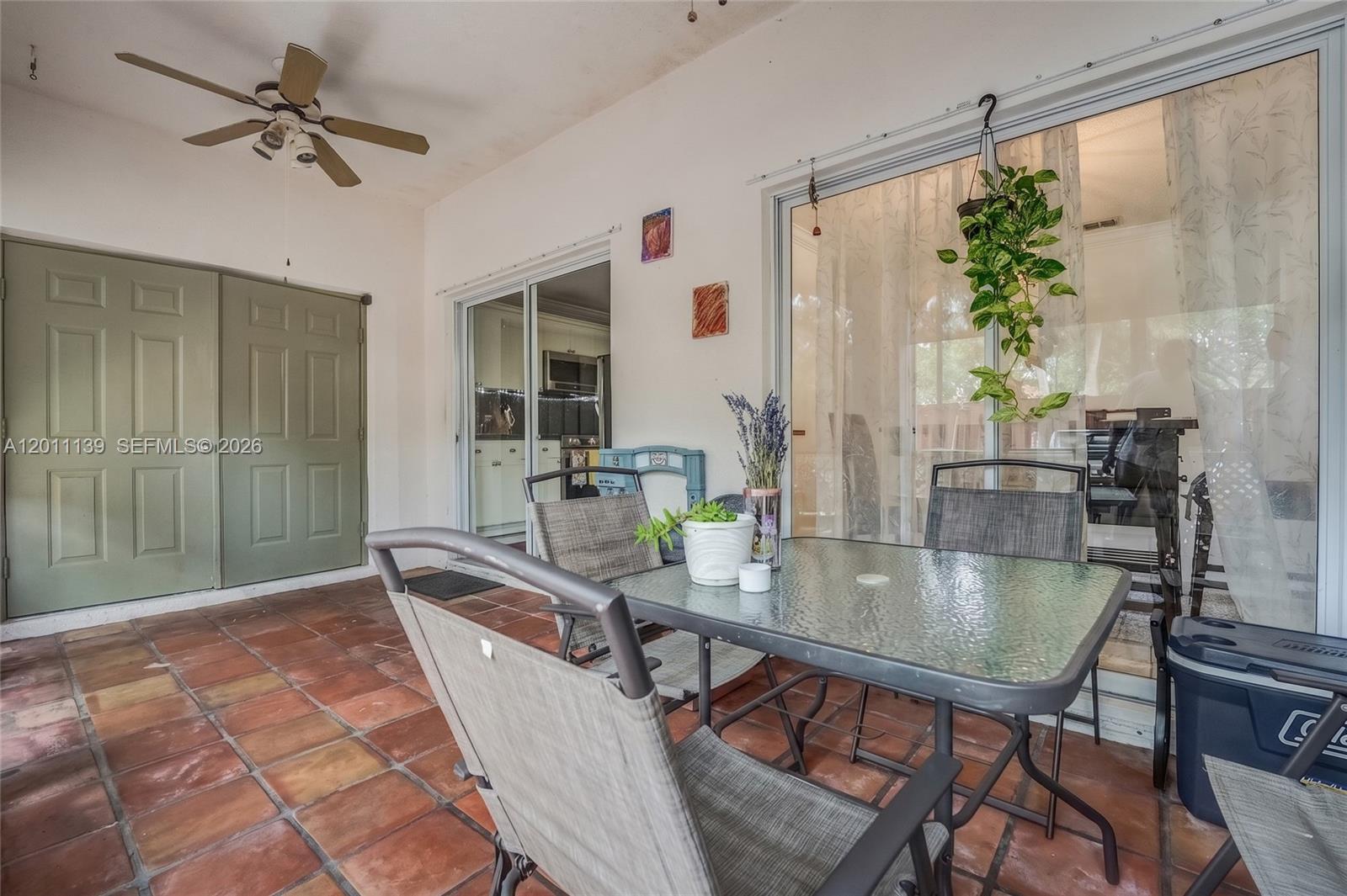 595 Racquet Club Rd # 19 Unit: 74-19