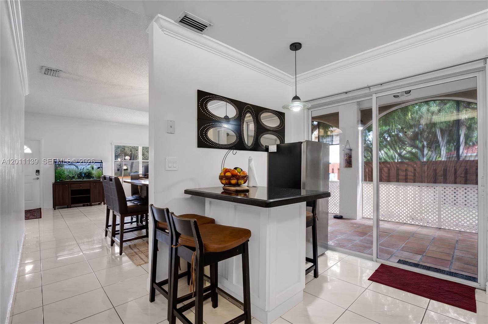 595 Racquet Club Rd # 19 Unit: 74-19
